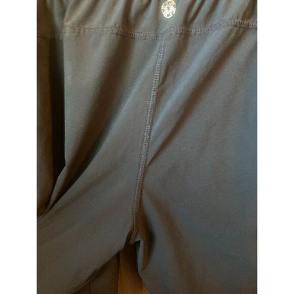 Lilly Pulitzer Luxletic 28 Run Around Pant/joggers elastic waist, black, Medium - Picture 6 of 7